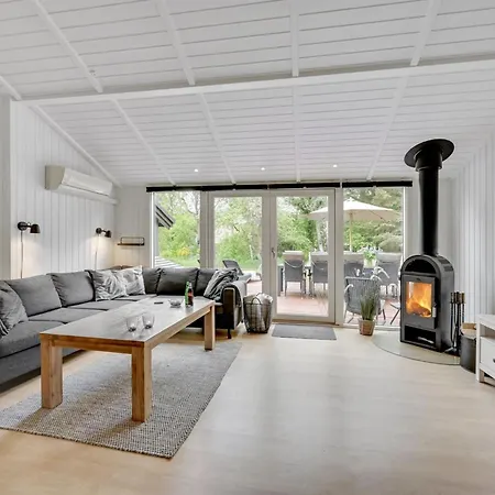 Liviana - From The Sea By Interhome Holiday home