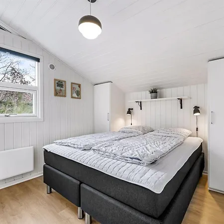 Liviana - From The Sea By Interhome Feriehus