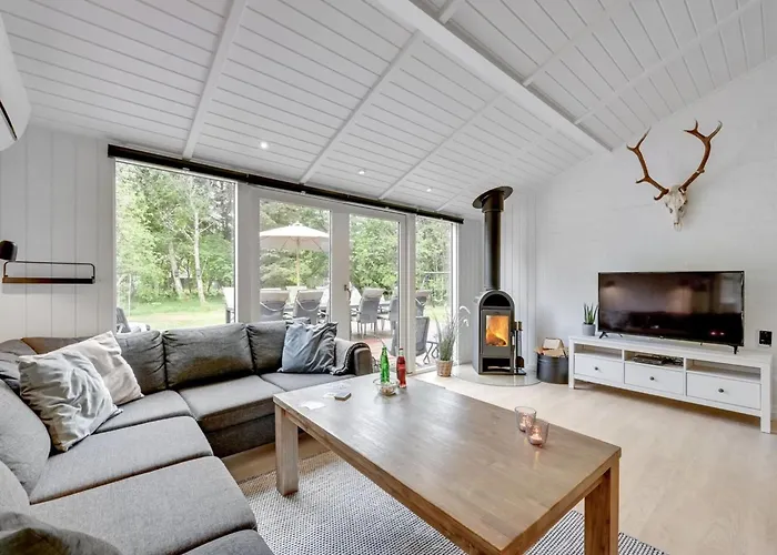 Liviana - From The Sea By Interhome Semesterbostad