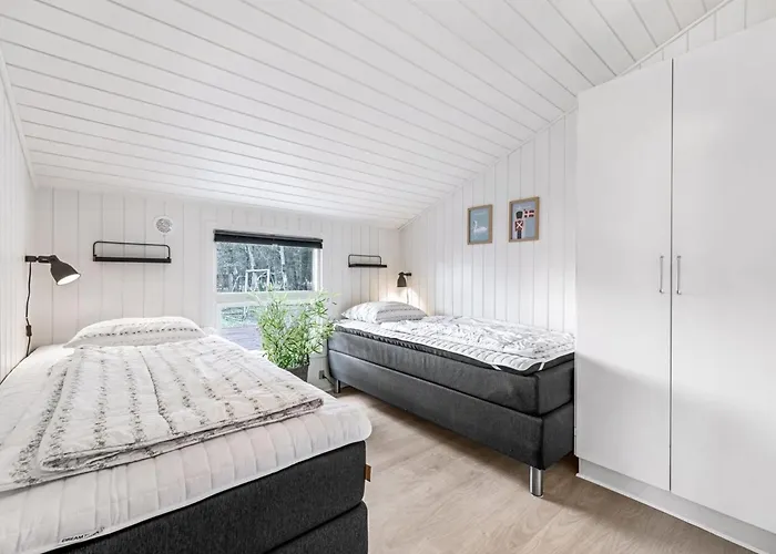 Liviana - From The Sea By Interhome Semesterbostad *