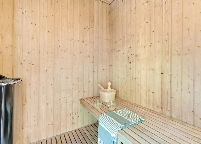 Liviana - From The Sea By Interhome *